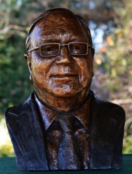 Portrait bust of Lord Alan Willcocks