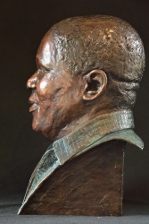 Portrait bust of the late Vusimuzi Theophilus Dube