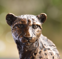 Cheetah Sitting  - Maquette