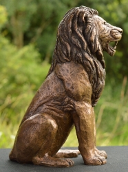 Sitting Lion - Maquette