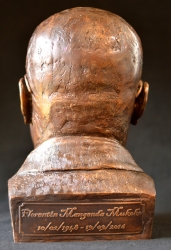 Portrait bust of Florentin Mangenda Mukoko